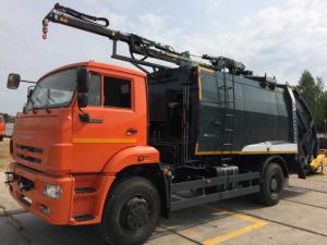 Уникальная новинка от Hiab сочетает в себе кран-манипулятор и компактор на базе отечественного шасси КамАЗ